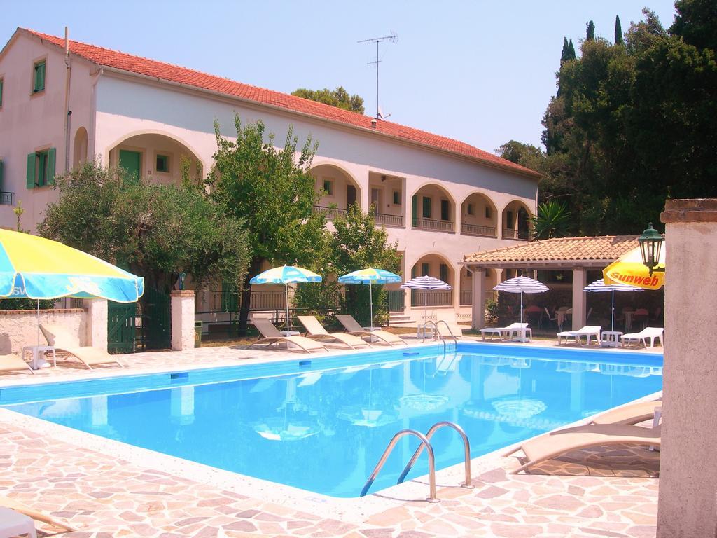 Villa Karmar Hotel Apartments ダシア エクステリア 写真